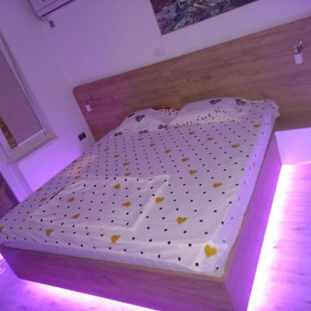 Apartment Nenov Скопье Экстерьер фото