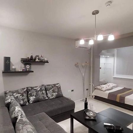 Apartment Nenov Скопье Экстерьер фото